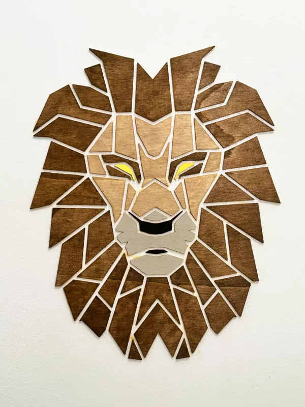 Tableau Lion géométrique en bois - Concept de puzzle mural DIY