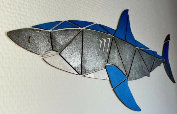 Tableau de Requin géométrique en bois - Concept de puzzle mural DIY – Image 3