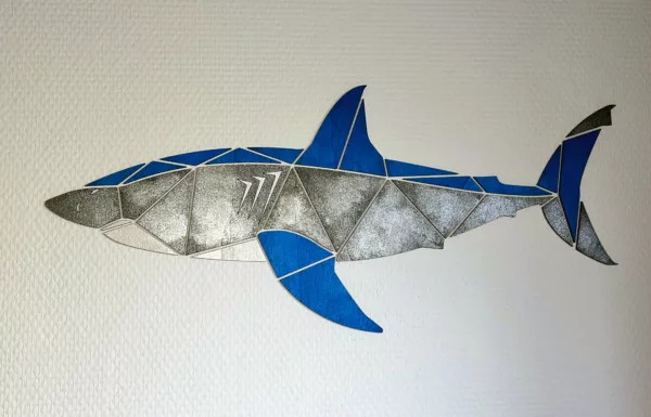 Tableau de Requin géométrique en bois - Concept de puzzle mural DIY – Image 2