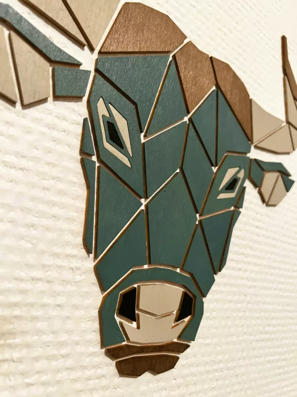 Tableau de Taureau géométrique en bois - Concept de puzzle mural DIY – Image 2